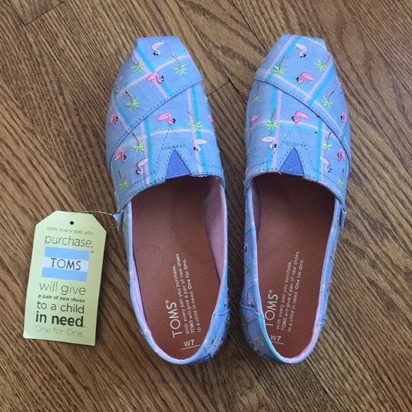 šøPink flamingos slip ons! šš¦šø - Picture 2 of 8